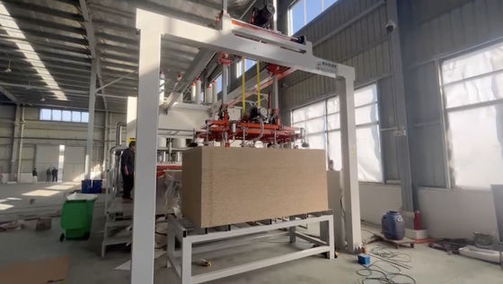 شراء 5000KN دورة قصيرة الكترونية الساخنة الهيدروليكية للضغط الآلي للخشب المقاوم للنسيج online manufacture