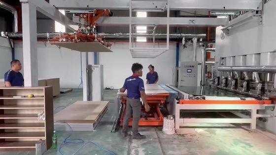 شراء لوحة الأثاث الميلامين المصفوفة MDF HDF PB آلة طلاء الطباعة الساخنة 15 كيلوواط online manufacture