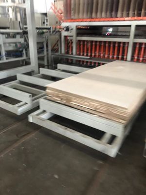 شراء مطبعة حارة ذاتية الكاملة عالية الضغط الدورة القصيرة للخشب الألواح MDF ألواح المصفوفة online manufacture